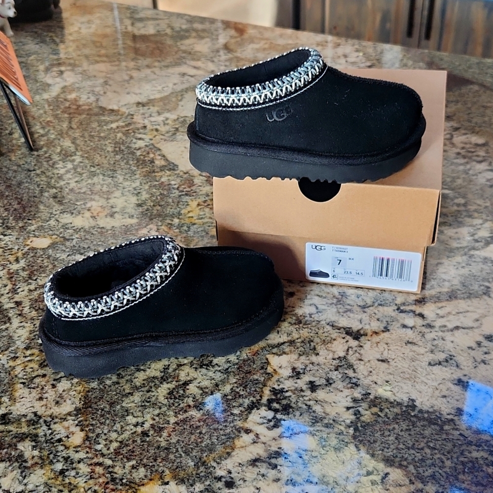 UGG tasman slippers, Black, toddler 7